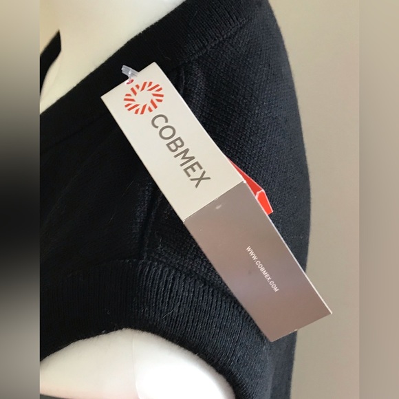 Cobmex Black Youth V Neck VestSweater  Size Youth  X Large - Picture 4 of 10